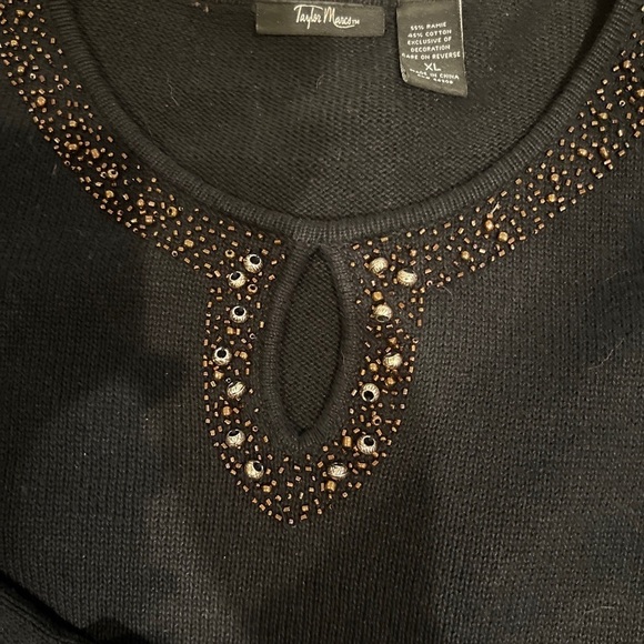 Taylor Marcs Sweater - XL. - Picture 2 of 3